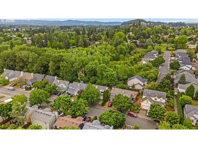 6936 Sw 188TH Ave, Beaverton, OR 97007