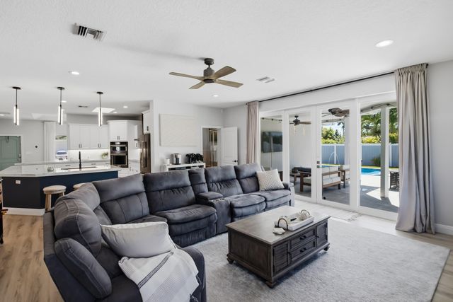 398 NE 23rd Street, Boca Raton, FL 33431