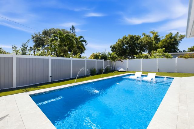 398 NE 23rd Street, Boca Raton, FL 33431