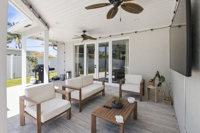 398 NE 23rd Street, Boca Raton, FL 33431