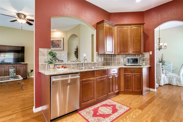 3700 Dresage Lane, Flower Mound, TX 75022