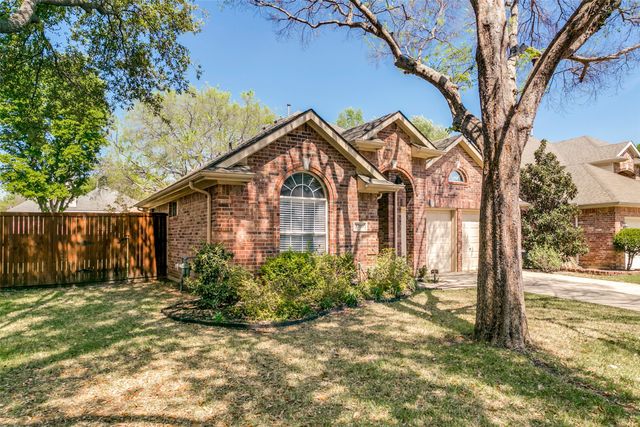 3700 Dresage Lane, Flower Mound, TX 75022