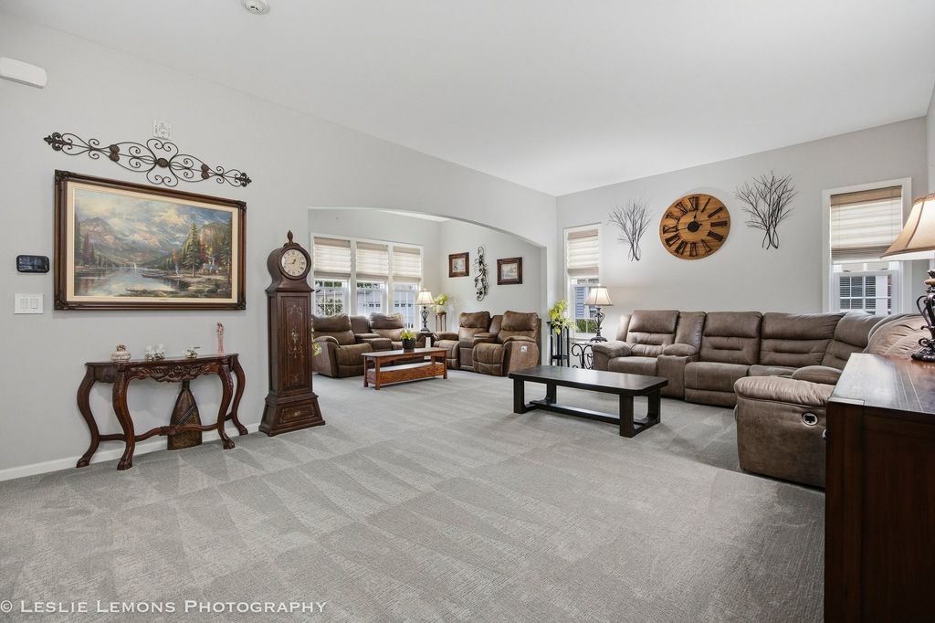 2929 Portage Street, Naperville, IL 60564 — photo 2