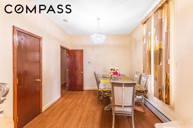 27 Hubbard Place, New York City, NY 11210