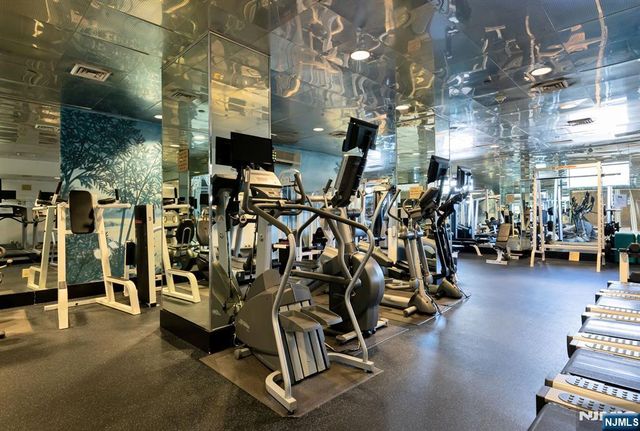1512 Palisade Avenue 20AR-PH, Fort Lee, NJ 07024