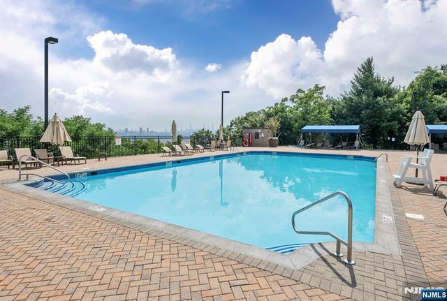1512 Palisade Avenue 20AR-PH, Fort Lee, NJ 07024