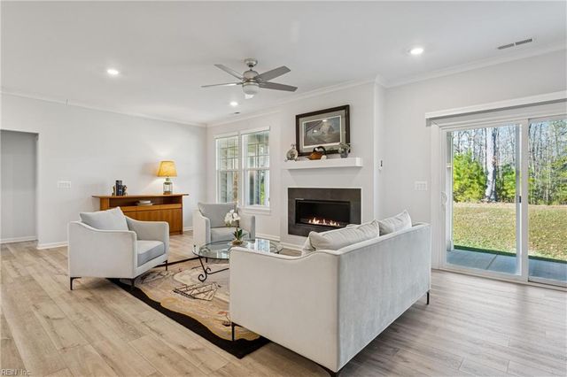 3966 Isaac CIR, Williamsburg, VA 23188