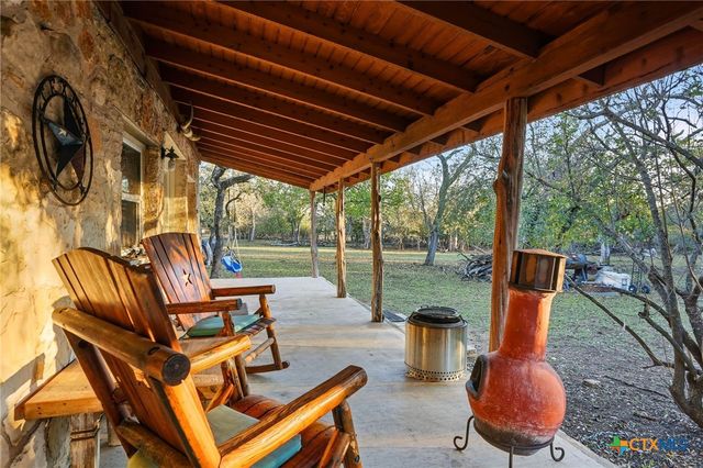 340 Rio Oak, Pipe Creek, TX 78063