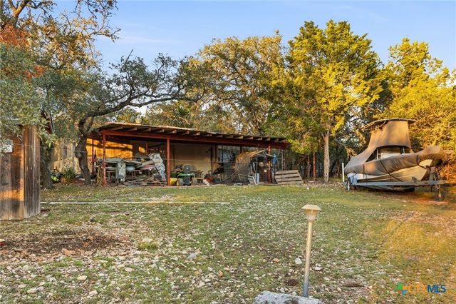 340 Rio Oak, Pipe Creek, TX 78063