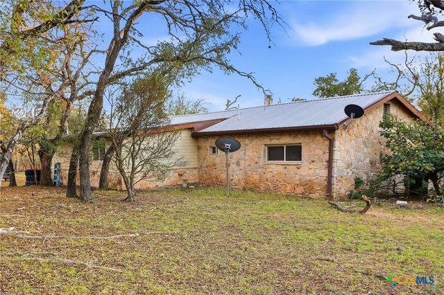 340 Rio Oak, Pipe Creek, TX 78063