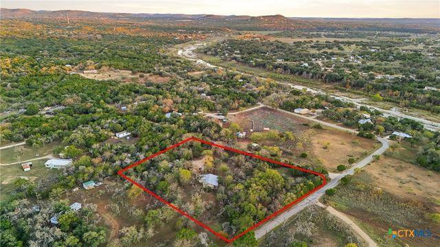 340 Rio Oak, Pipe Creek, TX 78063