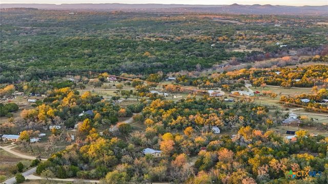 340 Rio Oak, Pipe Creek, TX 78063