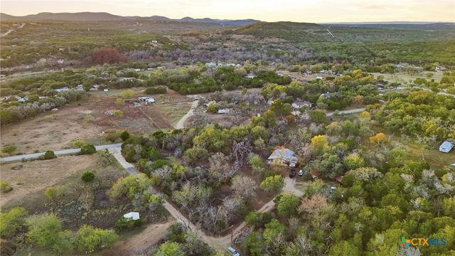 340 Rio Oak, Pipe Creek, TX 78063