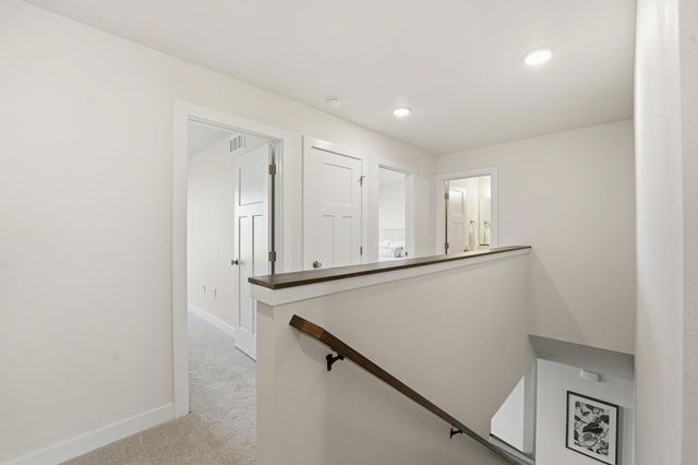 1343 Meadow Rose Place, Waukee, IA 50263