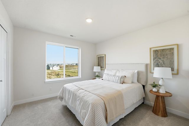 1343 Meadow Rose Place, Waukee, IA 50263