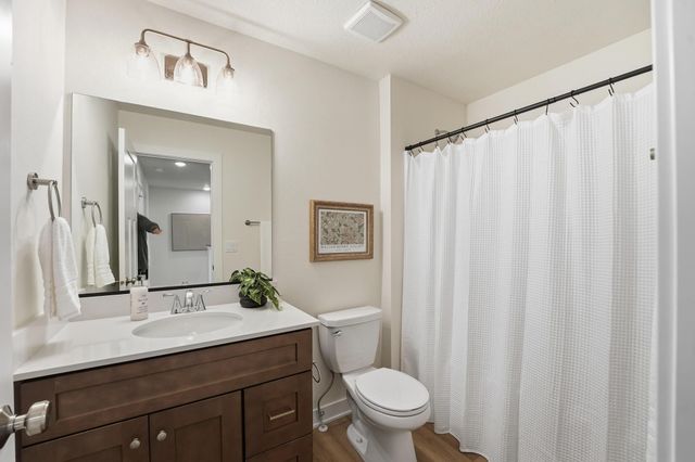 1343 Meadow Rose Place, Waukee, IA 50263