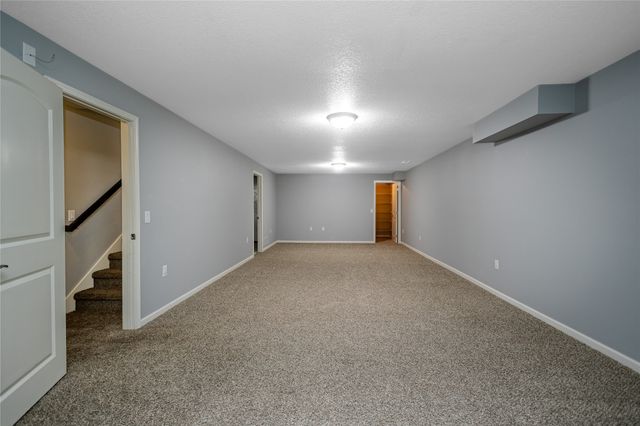 5882 Marble Circle, Johnston, IA 50131