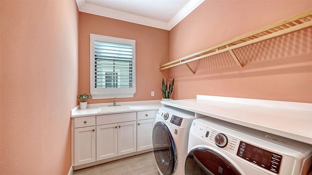 Image 30 of property listing at 7928 MATERA COURT, Bradenton, FL 34202