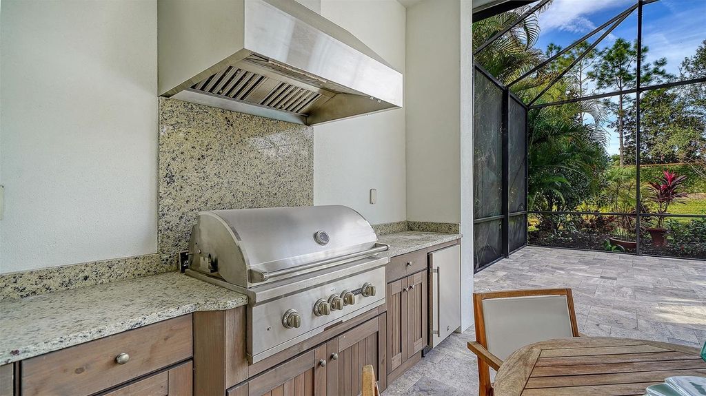 Image 35 of property listing at 7928 MATERA COURT, Bradenton, FL 34202