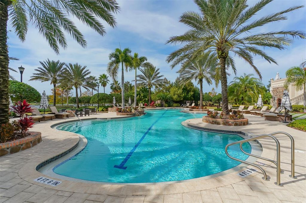 Image 58 of property listing at 7928 MATERA COURT, Bradenton, FL 34202