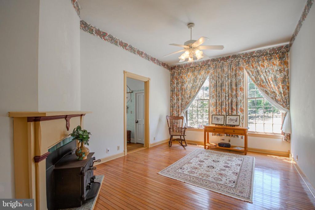 Image 12 of property listing at 201 MEADOW LN, Pocomoke City, MD 21851