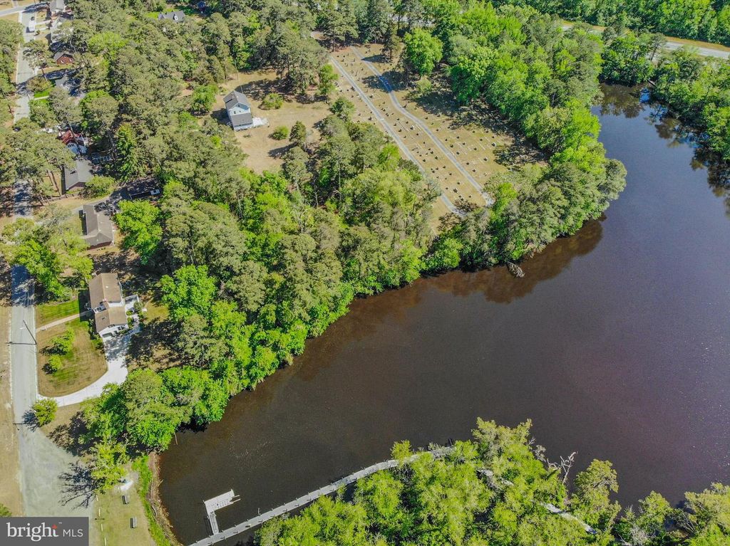 Image 54 of property listing at 201 MEADOW LN, Pocomoke City, MD 21851