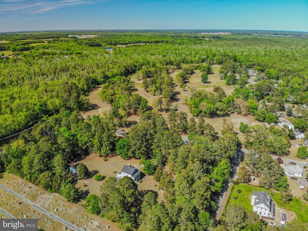 Image 57 of property listing at 201 MEADOW LN, Pocomoke City, MD 21851
