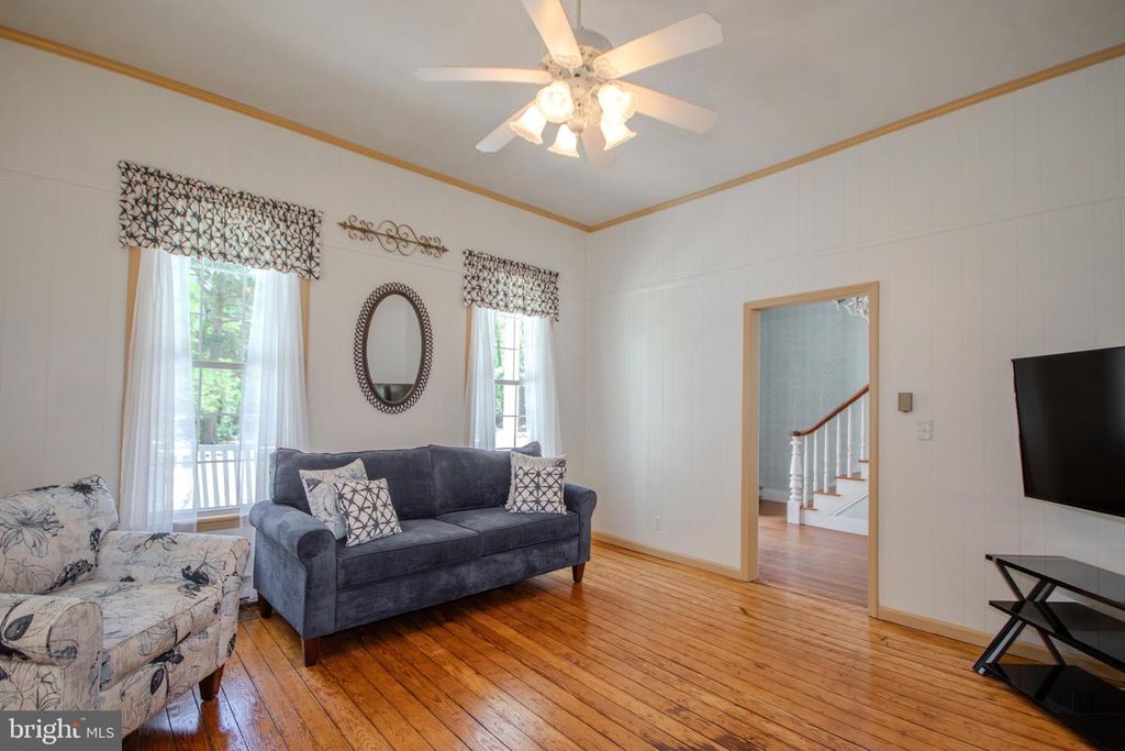 Image 7 of property listing at 201 MEADOW LN, Pocomoke City, MD 21851