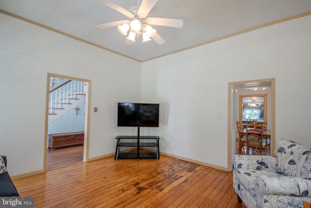 Image 8 of property listing at 201 MEADOW LN, Pocomoke City, MD 21851