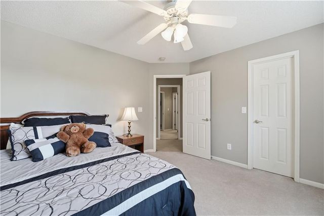 1019 SW Coachlight Court, Lee's Summit, MO 64081