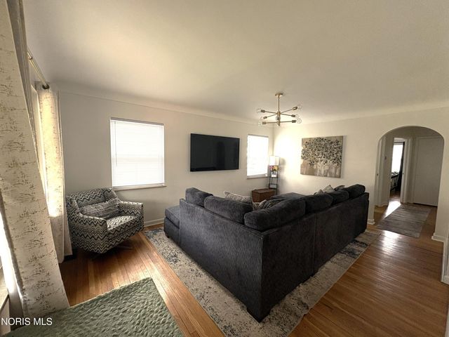 2928 Northwood Avenue, Toledo, OH 43606