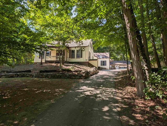 469 N State Street, Concord, NH 03301