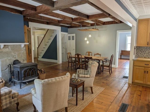 469 N State Street, Concord, NH 03301
