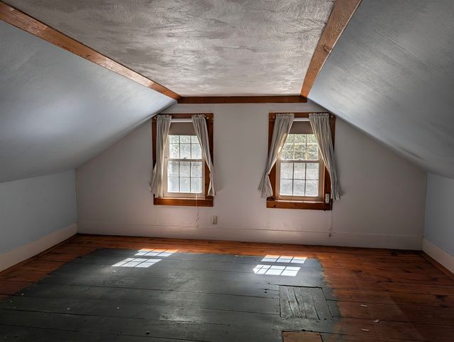 469 N State Street, Concord, NH 03301