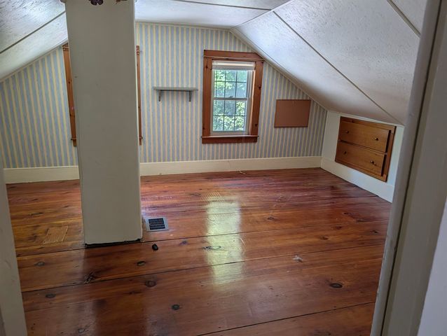 469 N State Street, Concord, NH 03301