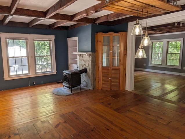 469 N State Street, Concord, NH 03301