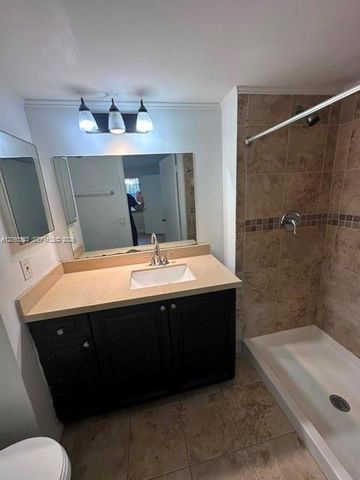 911 NE 209th Terrace 102-27, Miami, FL 33179