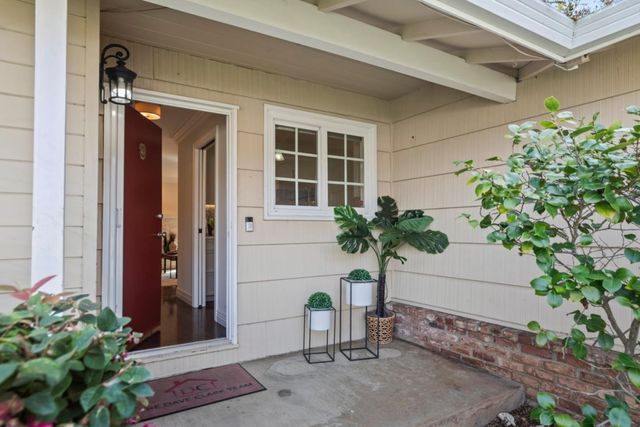 1020 W Homestead Road, Sunnyvale, CA 94087