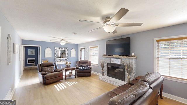 660 Ga Highway 120, Tallapoosa, GA 30176