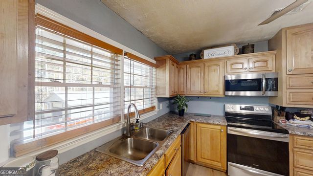 660 Ga Highway 120, Tallapoosa, GA 30176