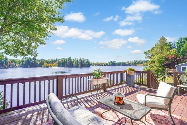 51 Metacomet St, Belchertown, MA 01007