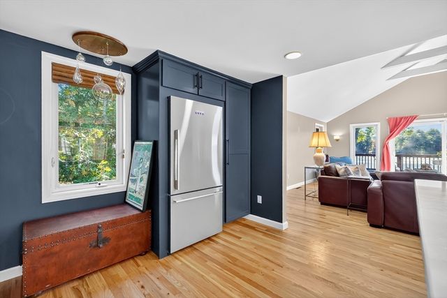 51 Metacomet St, Belchertown, MA 01007