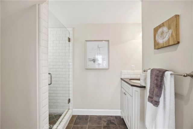 124 33rd, Manhattan Beach, CA 90266