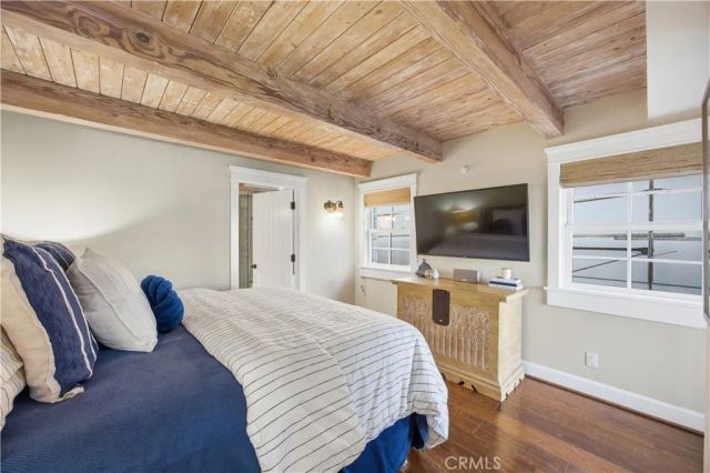 124 33rd, Manhattan Beach, CA 90266