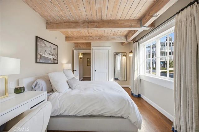 124 33rd, Manhattan Beach, CA 90266