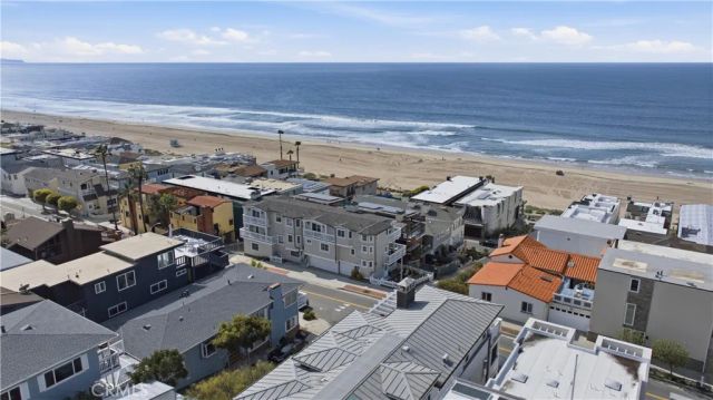 124 33rd, Manhattan Beach, CA 90266