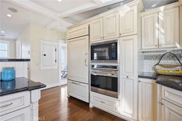 124 33rd, Manhattan Beach, CA 90266