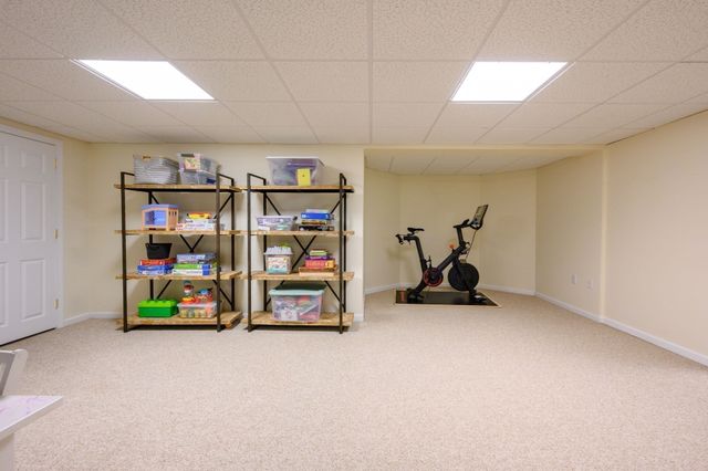 37 Ward St, Hingham, MA 02043