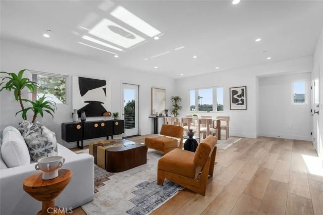 150 S Oak Knoll 202, Pasadena, CA 91101