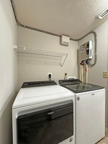 170 SW Peacock Blvd Apt 36-104 St, Port St Lucie, FL 34986